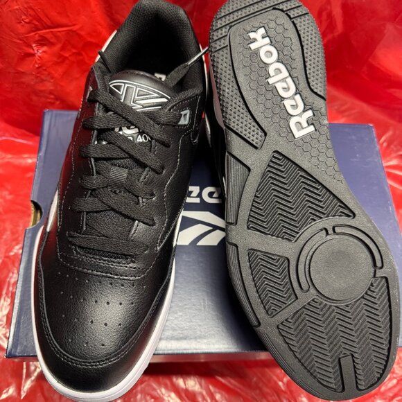 BNWT Reebok Men's BB 4000 II Court Shoe, BLACK/WHITE/PURE GREY7, size 10.0 - Picture 2 of 4